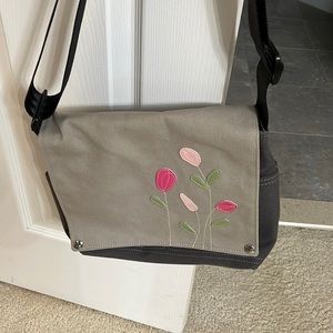 Queen Bee Creations truckette Bag